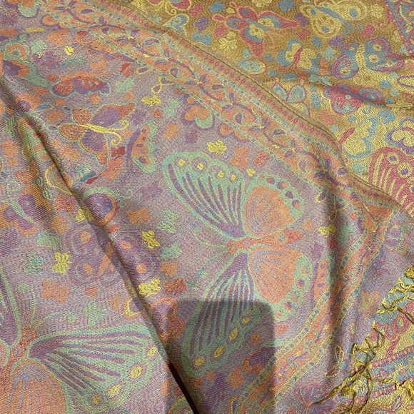 COPY - Vintage butterfly brocade pashmina shawl scarf - Picture 9 of 9